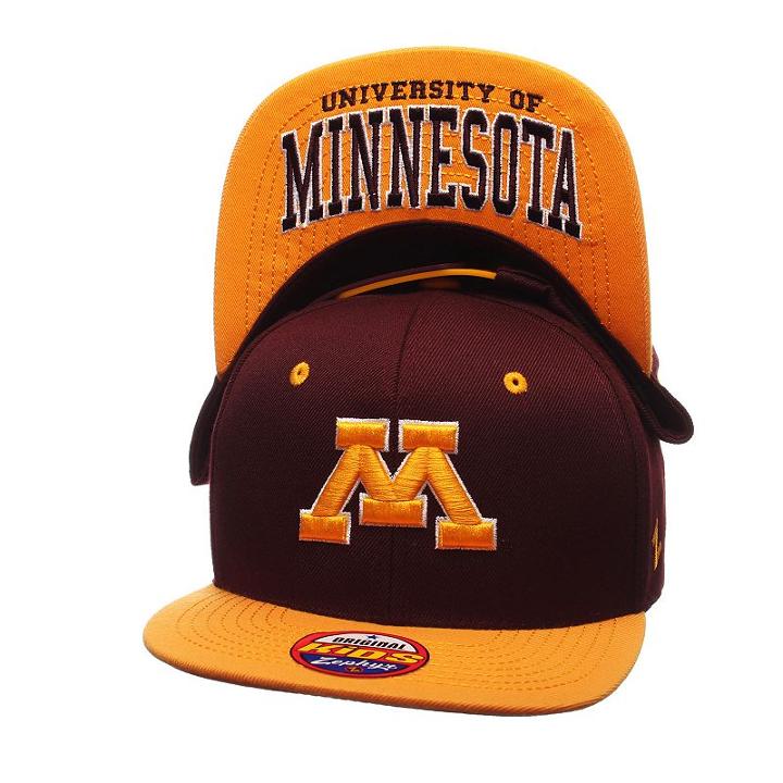 Zephyr, Youth Minnesota Golden Gophers Undercard Snapback Cap, Boy's, Red