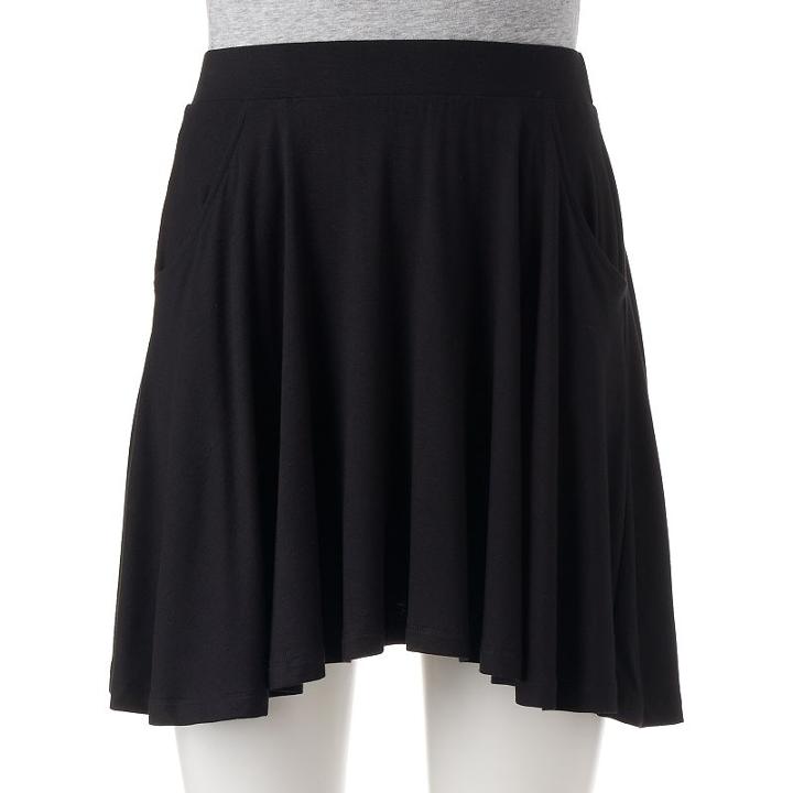 Juniors' So&reg; Shark-bite Hem Skater Skirt, Teens, Size: Large, Black