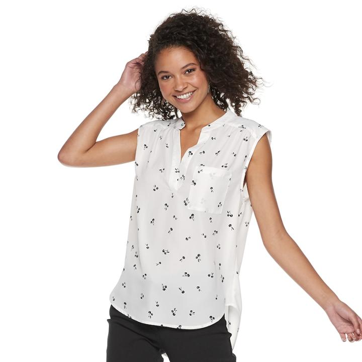 Juniors' Love, Fire Georgette Splitneck Tank, Teens, Size: Medium, White Black Cherry