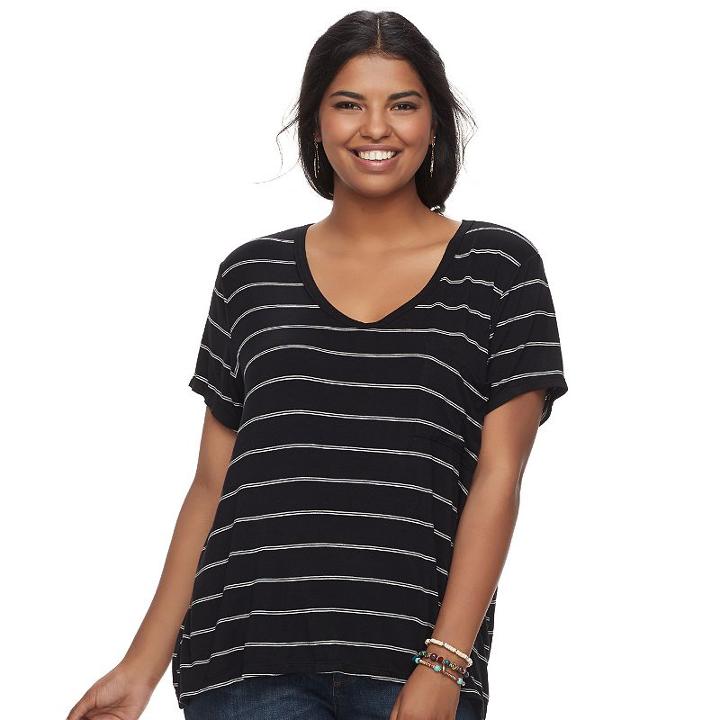 Juniors' Plus Size So&reg; Scoopneck Tee, Teens, Size: 1xl, Black