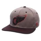 Adult Detroit Red Wings Nebulous Stretch-fit Cap, Size: Large, Multicolor