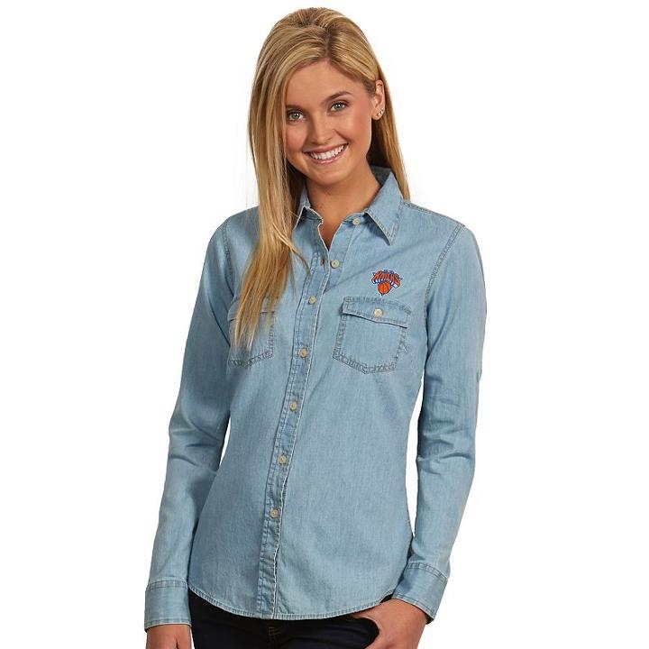 Women's Antigua New York Knicks Chambray Shirt, Size: Medium, Med Blue