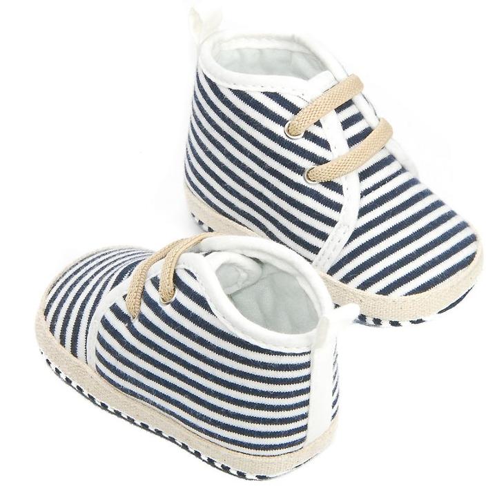 Baby Girl Oshkosh B'gosh&reg; Striped Crib Shoes, Size: 3-6 Months, Multicolor