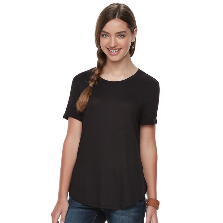 Juniors' Mudd&reg; Shirttail Short Sleeve Tee, Teens, Size: Xl, Black