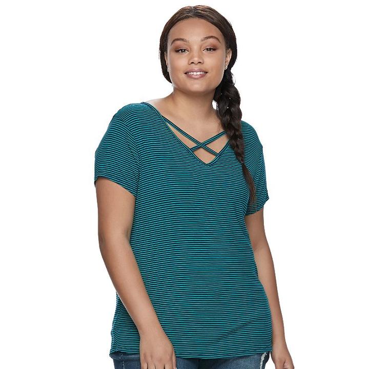 Juniors' Plus Size So&reg; Crisscross Front Tee, Teens, Size: 1xl, Green