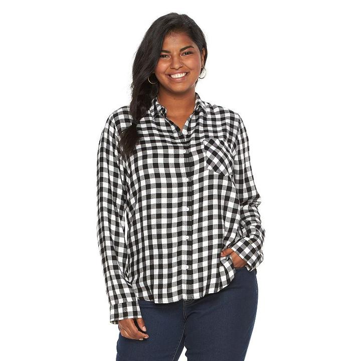 Juniors' Plus Size So&reg; Button Down Twill Shirt, Girl's, Size: 1xl, Black