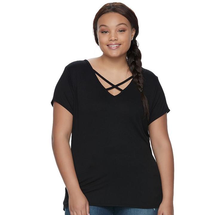 Juniors' Plus Size So&reg; Crisscross Front Tee, Teens, Size: 1xl, Black