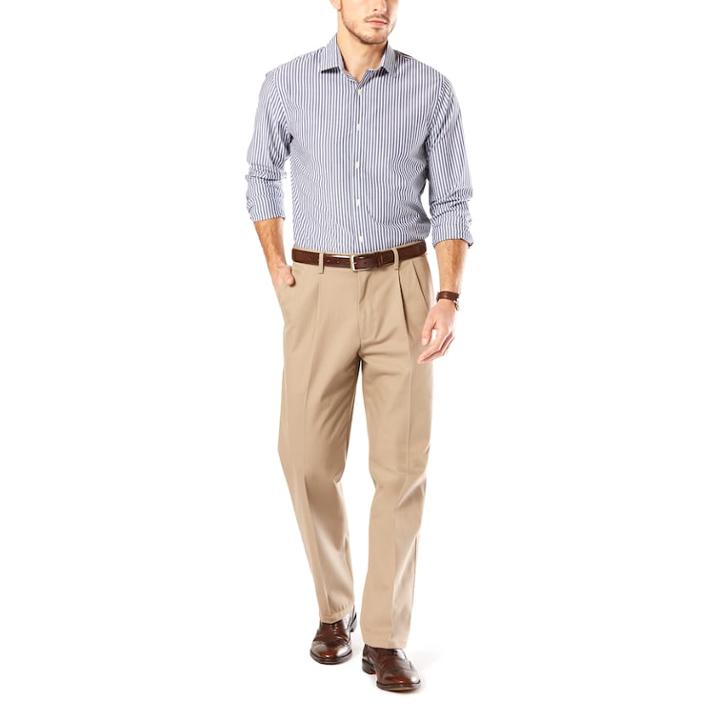 Big & Tall Dockers&reg; Stretch Signature Khaki D3 Classic-fit Pleated Pants, Men's, Size: 48x34, Dark Beige