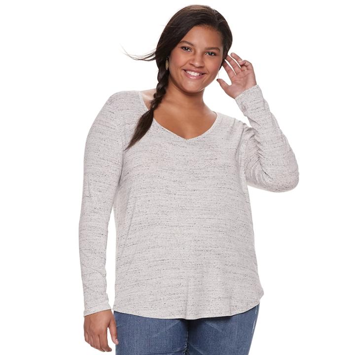 Juniors' Plus Size So&reg; Perfect V-neck Tee, Teens, Size: 2xl, White