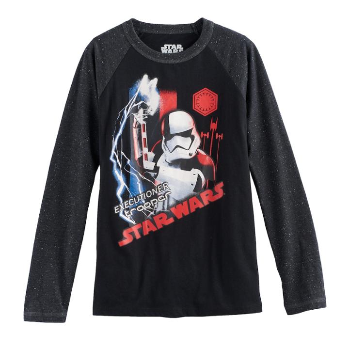 Boys 8-20 Star Wars: Episode Viii The Last Jedi Executioner Trooper Pose Tee, Size: Medium, Grey Other