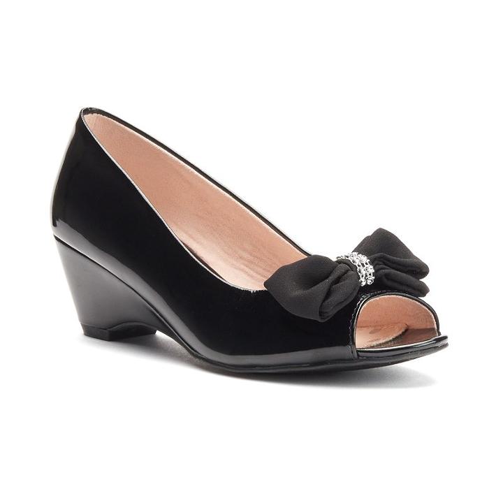 So&reg; Primrose Girls' Dress Wedges, Size: 2, Black