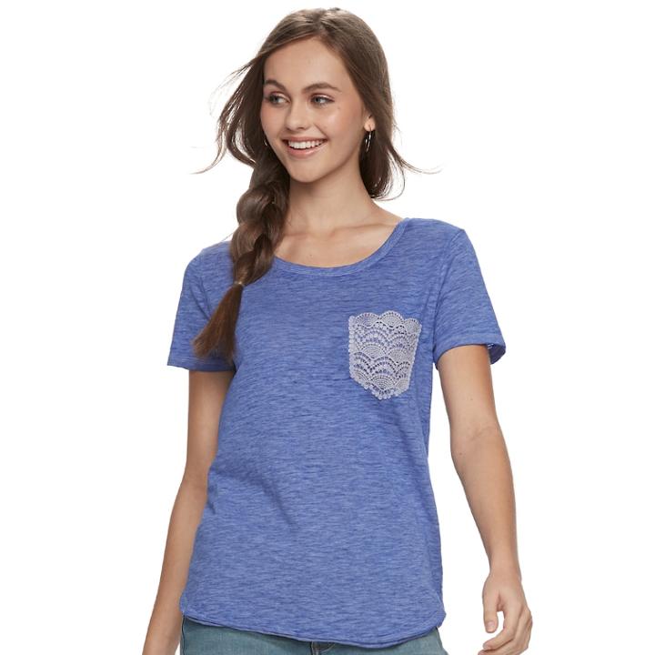 Juniors' So&reg; Crocheted Pocket Tee, Teens, Size: Xs, Med Blue