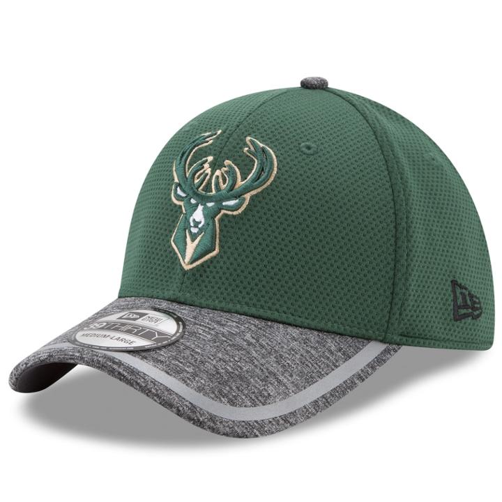 Adult New Era Milwaukee Bucks 39thirty Training Flex-fit Cap, Men's, Size: S/m, Green