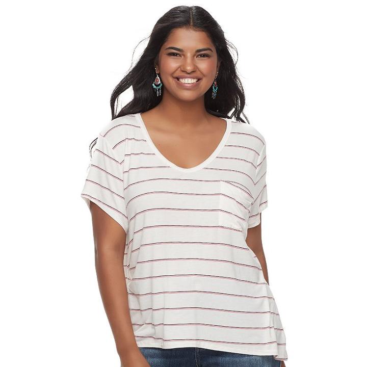 Juniors' Plus Size So&reg; Scoopneck Tee, Teens, Size: 2xl, White