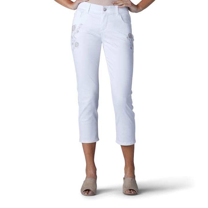 Women's Lee Arleigh Comfort Waist Embroidered Capris, Size: 6 Avg/reg, White