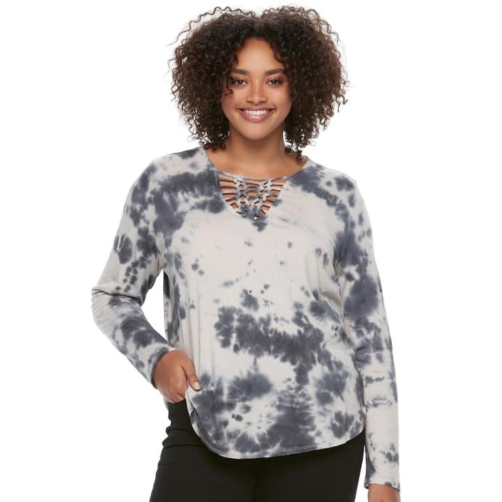 Juniors' Plus Size Mudd&reg; Macrame Inset Tee, Teens, Size: 2xl, Grey