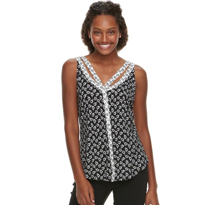 Juniors' Candie's&reg; Cutout Button Front Tank, Teens, Size: Large, Oxford
