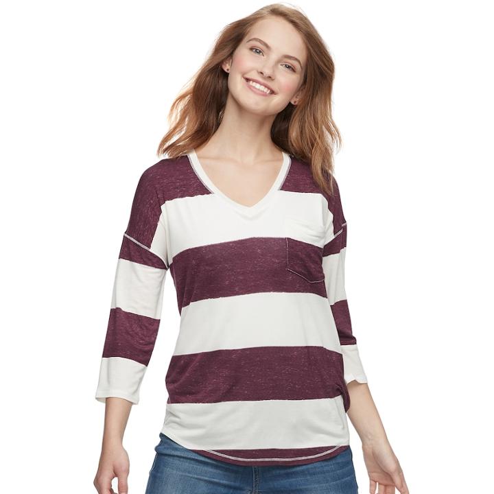 Juniors' So&reg; Relaxed V-neck Tunic Tee, Size: Large, Drk Purple
