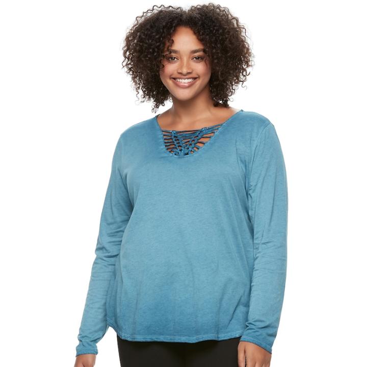 Juniors' Plus Size Mudd&reg; Macrame Inset Tee, Teens, Size: 3xl, Blue