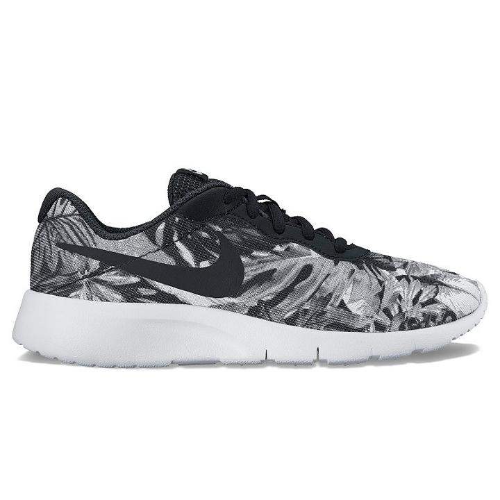 Nike Tanjun Print Grade School Boys' Athletic Shoes, Size: 7, Oxford