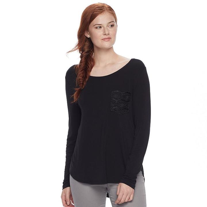 Juniors' So&reg; Crochet Pocket Solid Tee, Teens, Size: Large, Black
