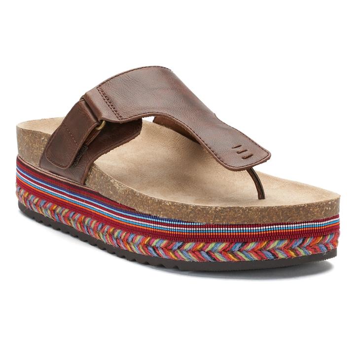 So&reg; Bullshark Women's Platform Footbed Sandals, Size: Medium (7), Brown
