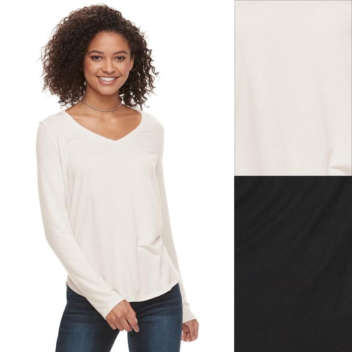 Juniors' So&reg; 2-pack Perfect V-neck Tee, Teens, Size: Small, White