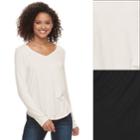 Juniors' So&reg; 2-pack Perfect V-neck Tee, Teens, Size: Small, White