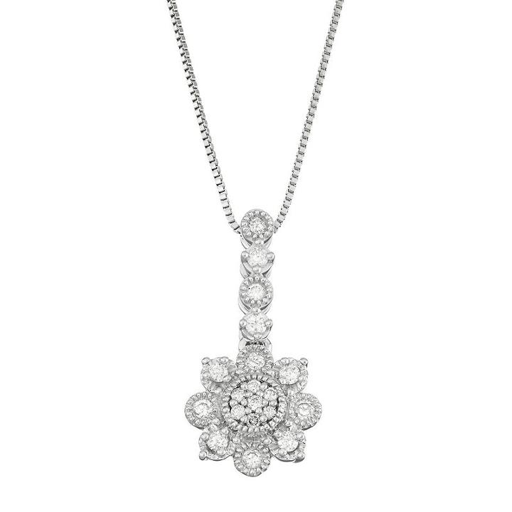 10k White Gold 1/5 Carat T.w. Diamond Flower Pendant, Women's, Size: 18