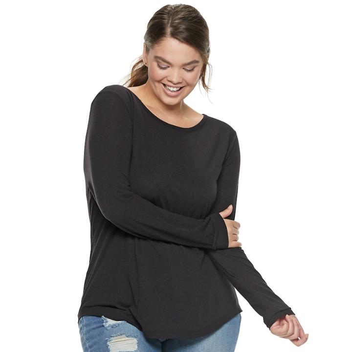 Juniors' Plus Size Mudd&reg; Crewneck Tee, Teens, Size: 2xl, Black
