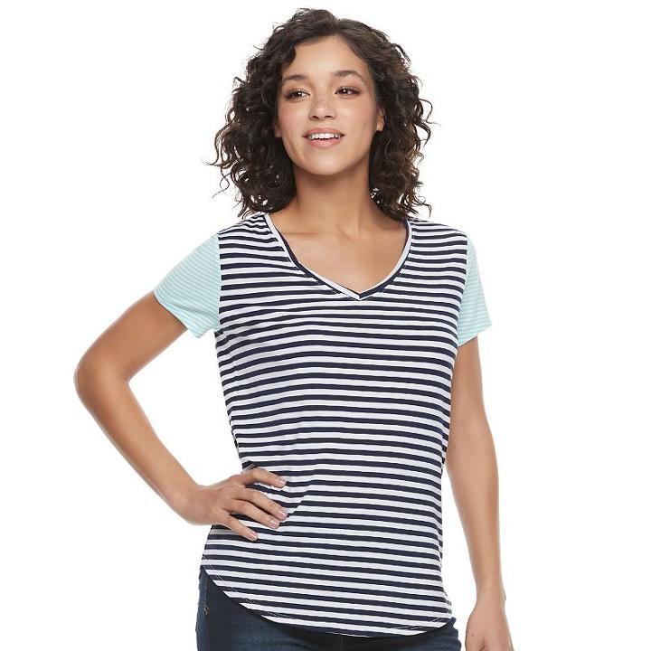 Juniors' So&reg; Short Sleeve V-neck Tee, Girl's, Size: Small, Blue