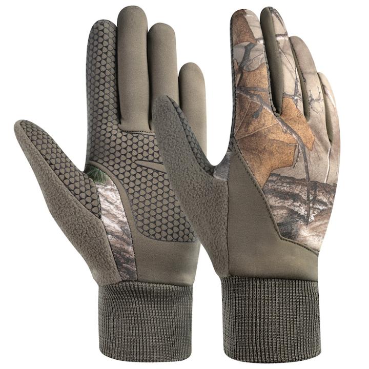 Boys 4-20 Hot Shot Realtree Stretch Fleece Gloves, Multicolor