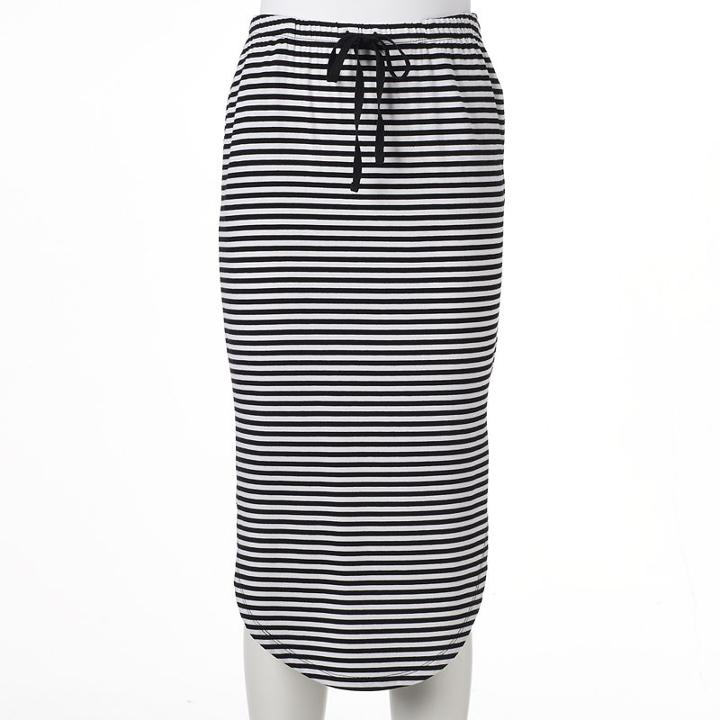 Juniors' So&reg; Curved Hem Midi Skirt, Teens, Size: Large, Oxford