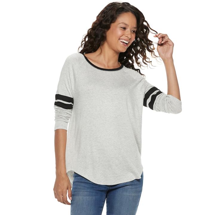 Juniors' So&reg; Long Sleeve Varsity Tee, Teens, Size: Xl, Light Grey