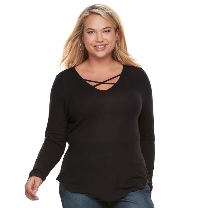 Juniors' Plus Size So&reg; Crisscross Top, Teens, Size: 1xl, Black