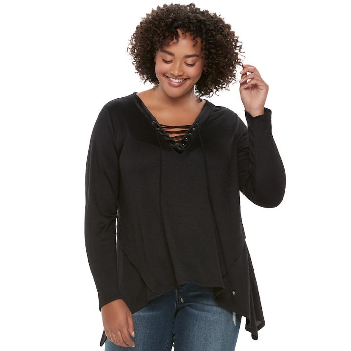 Juniors' Plus Size Heartsoul Lace-up Shark-bite Hem Top, Teens, Size: 2xl, Black