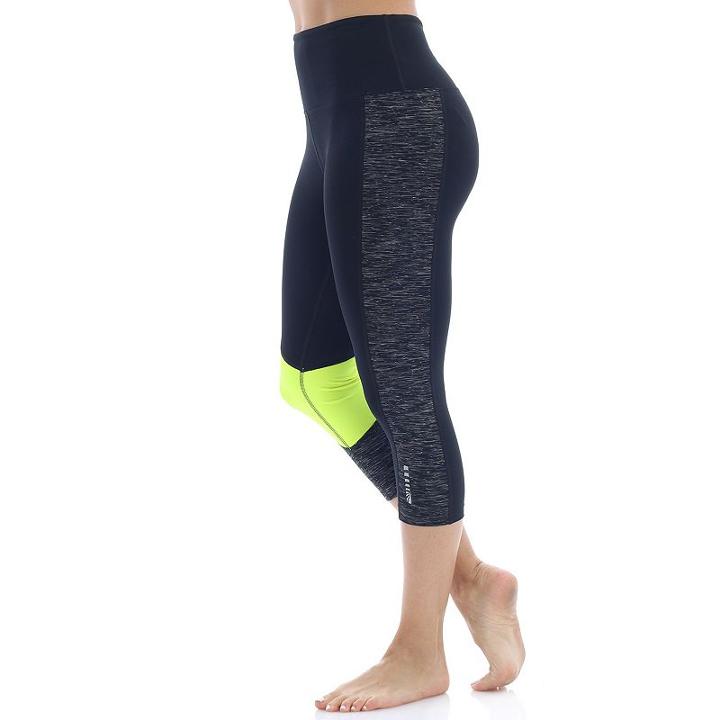 Women's Marika Defy Space-dye Capri Leggings, Size: Large, Black