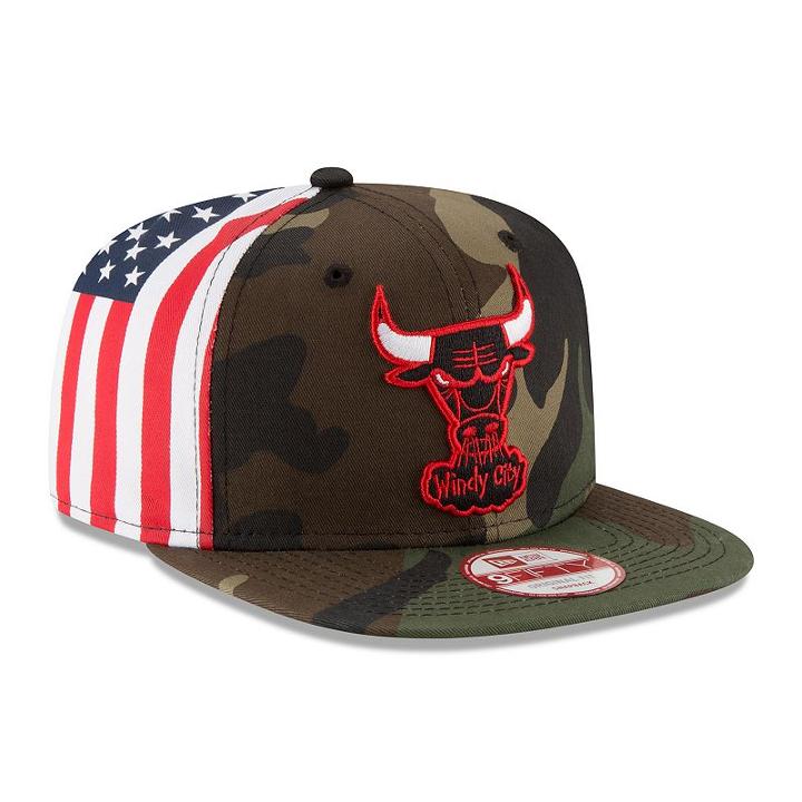 Adult New Era Chicago Bulls Flag Side 9fifty Snapback Cap, Men's, Multicolor