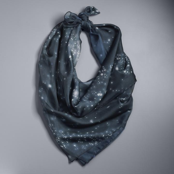 Women's Simply Vera Vera Wang Celestial Print Oversized Scarf, Black