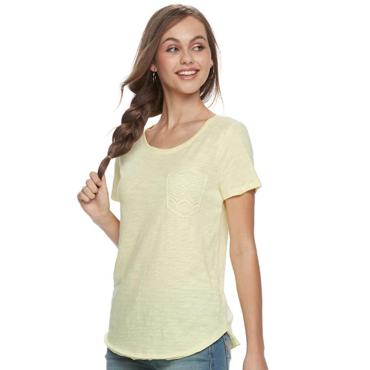 Juniors' So&reg; Crocheted Pocket Tee, Teens, Size: Medium, Brt Yellow