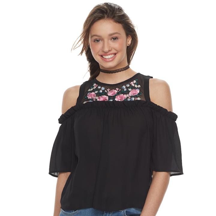 Juniors' Liberty Love Embroidered Cold Shoulder Top, Teens, Size: Small, Black