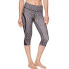 Women's Shape Active Sand Dune S-seam Capri Workout Leggings, Size: Large, Black