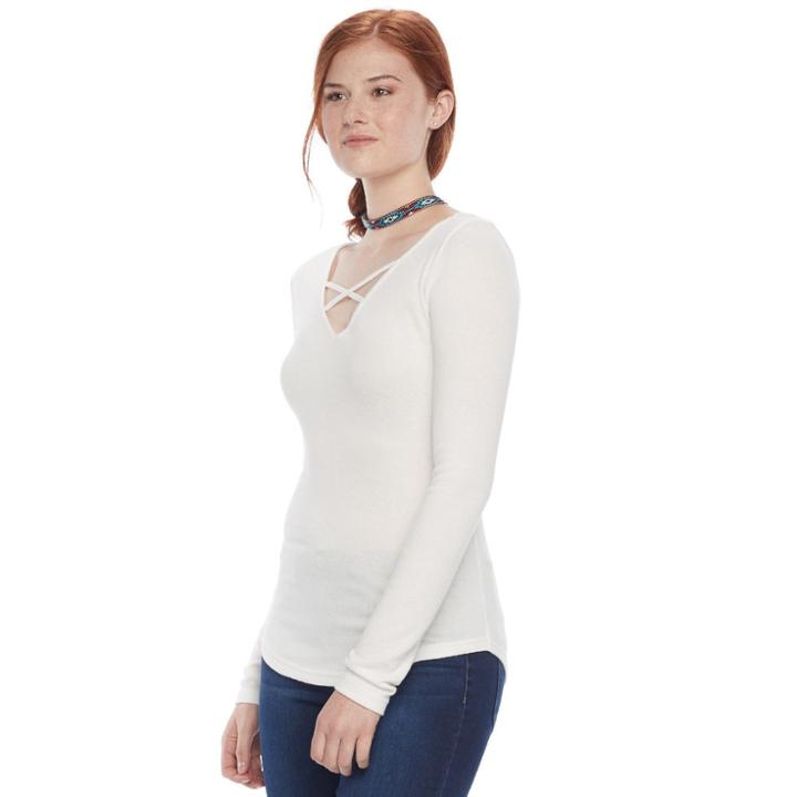 Juniors' So&reg; Cross Front Top, Teens, Size: Xl, White