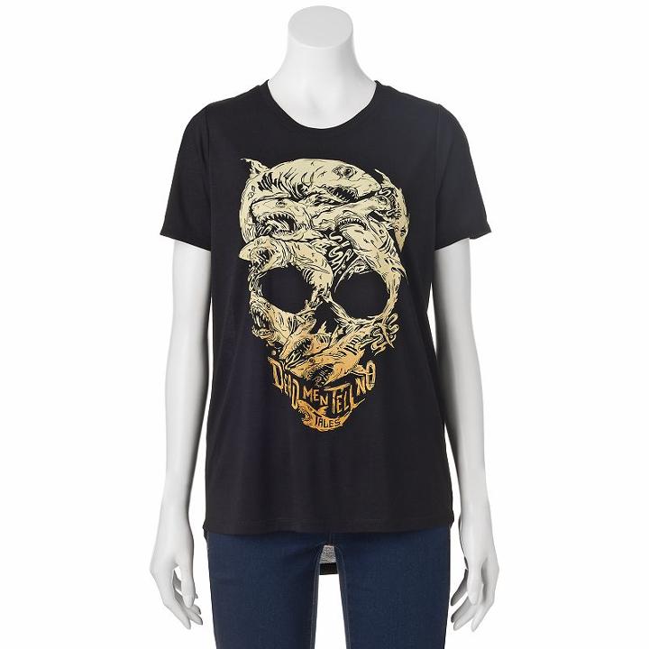 Disney's Pirates Of The Caribbean: Dead Men Tell No Tales Juniors' Shark Skull Graphic Tee, Size: Large, Black