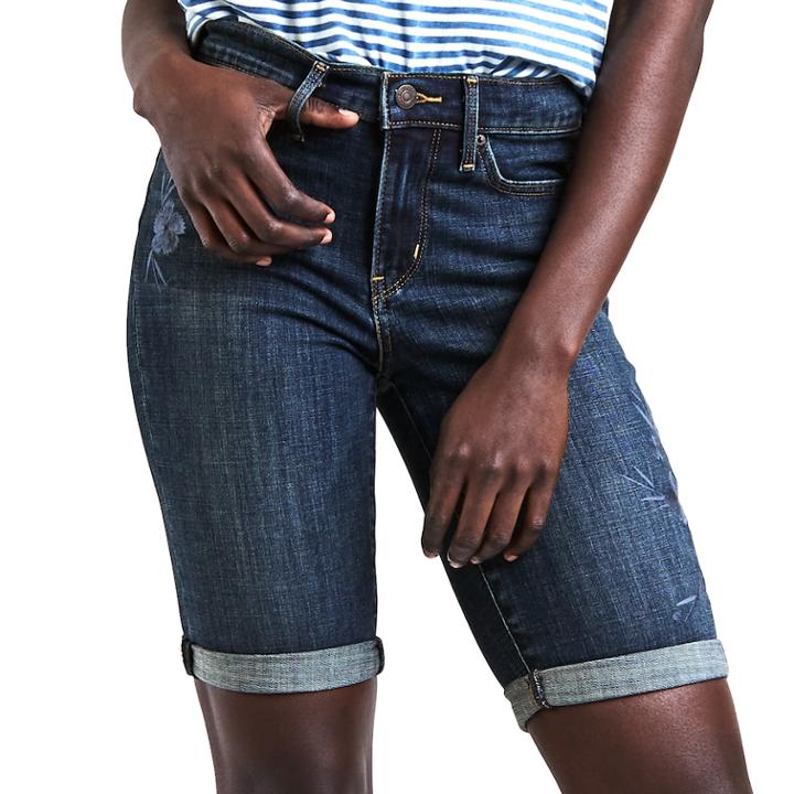 Women's Levi's&reg; Cuffed Bermuda Shorts, Size: 27(us 4)m, Med Blue