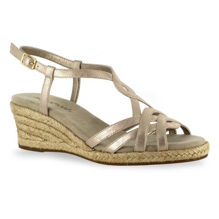 Easy Street Ryanne Women's Wedge Sandals, Size: Medium (9.5), Gold