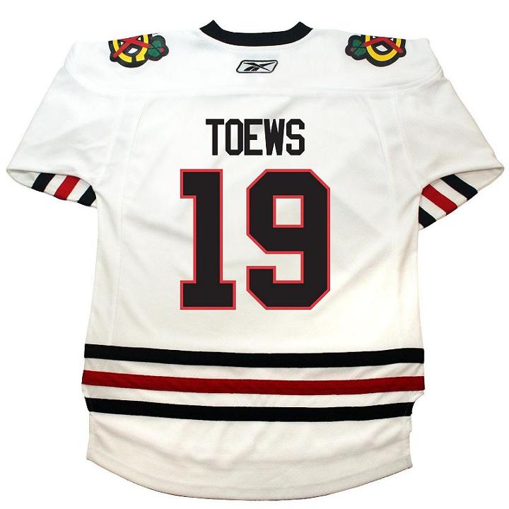 Boys 8-20 Reebok Chicago Blackhawks Jonathan Toews White Jersey, Boy's, Size: S-m