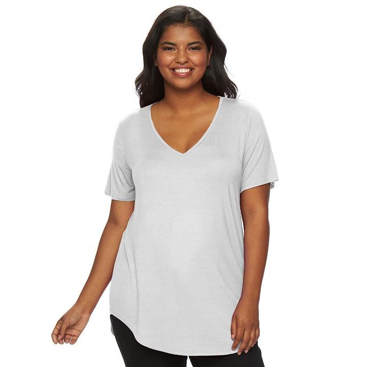 Juniors' Plus Size Mudd&reg; V-neck Shirttail Tunic Tee, Girl's, Size: 2xl, White