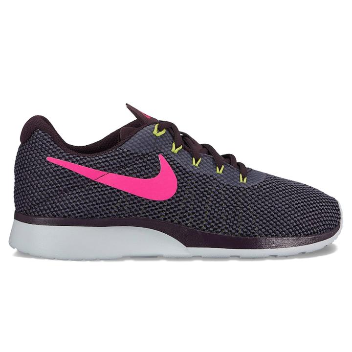 Nike Tanjun Racer Women's Sneakers, Size: 9, Red