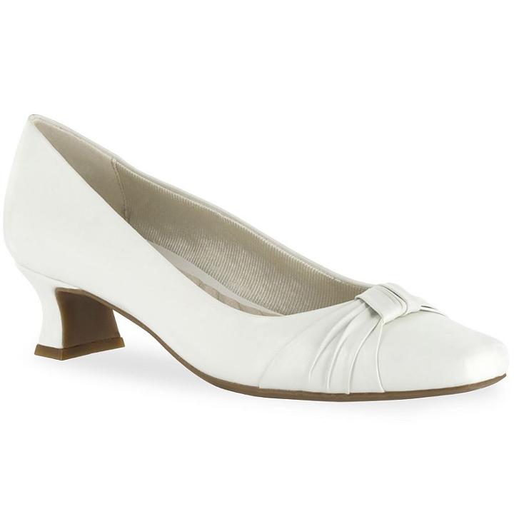 Easy Street Waive Women's Dress Pumps, Size: Medium (8), White